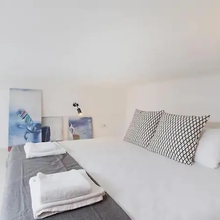 F-u-c-k Apartment